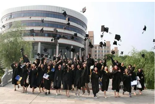 成考学历大专报名是什么时候?